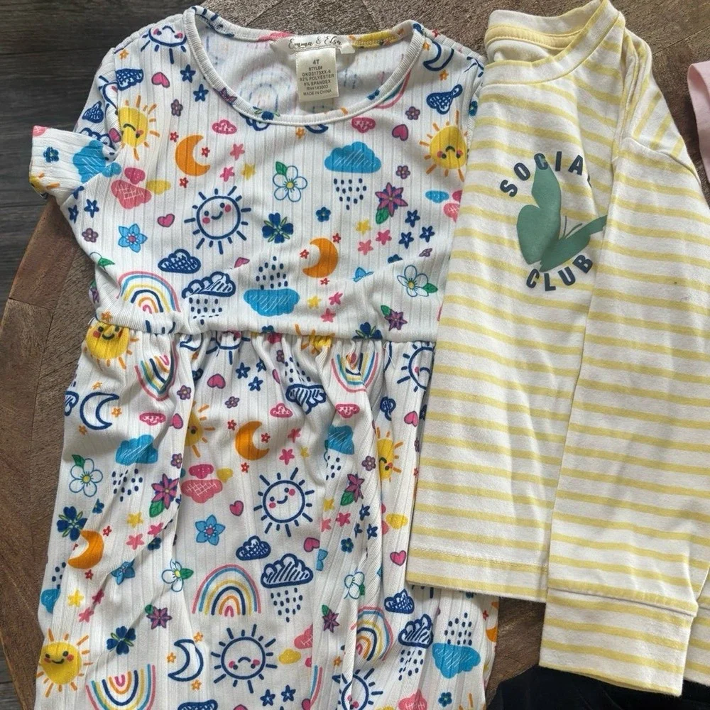 Girls Clothing bundle Size 4/5 - Picture 7 of 7